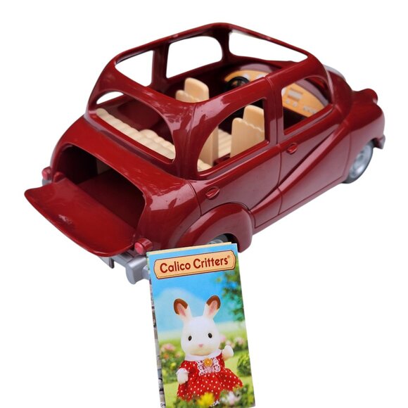 Epoch Calico Critters Sylvanian Families Cherry Red 2-Cute Cruiser Car Playset - Picture 5 of 5